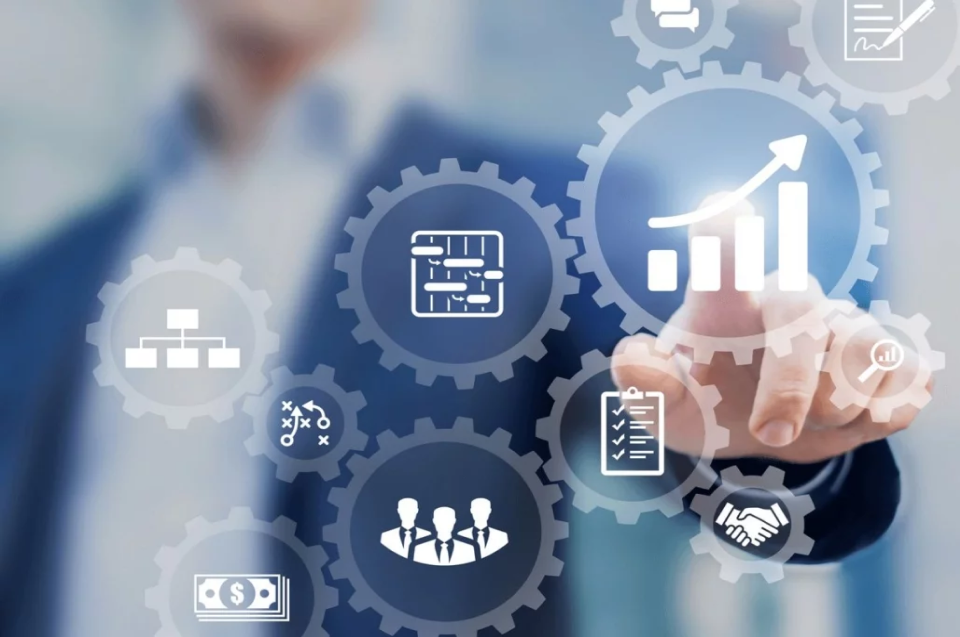 Warehouse worker with clipboard